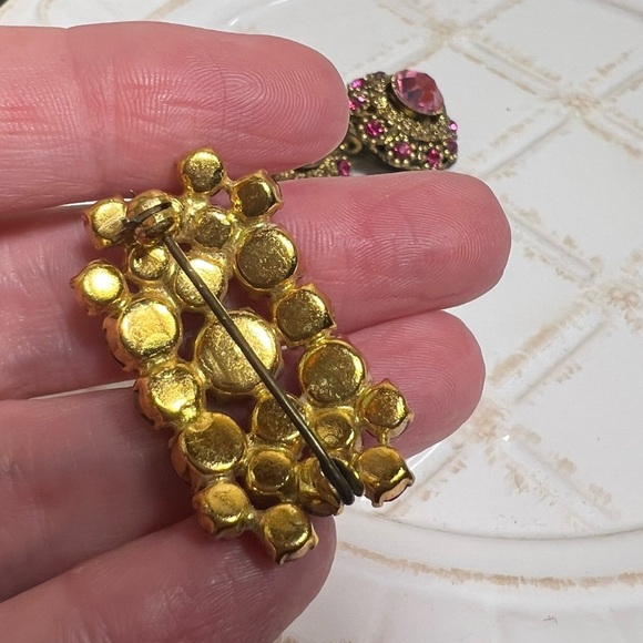 Vintage Pink Rhinestone Brooch & Clip-On Earrings Set - Picture 5 of 5